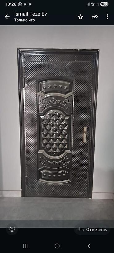 Dəmir giriş qapısı - Material: möhkəm metal/dəmir konstruksiya -