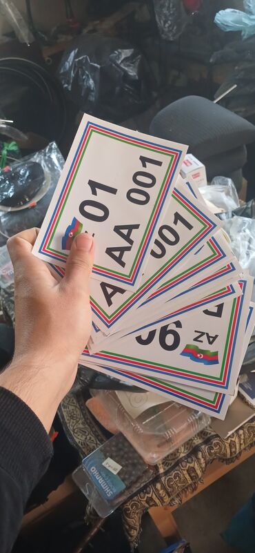 Digər avtomobil ehtiyat hissələri: Avtomobil ehtiyat hissələri – qarışıq parti Təsvir: - Starter — 11