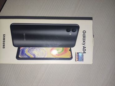 samsung a71: Samsung Galaxy A04, 64 GB, rəng - Qara, Sensor, İki sim kartlı, Face ID