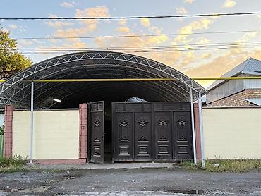 каркол дом: Договорная Продаётся частный дом с большим крытым двором-навесом — 1