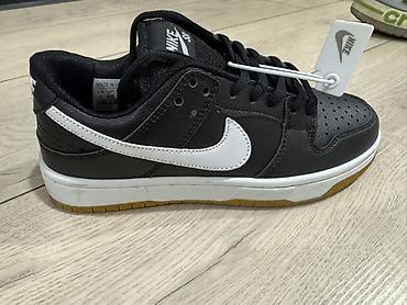 Nike SB низкие кеды размер 35, совсем новые. - Модель