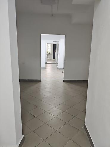 снять офис: Сдаю Офис целиком: Пункт выдачи заказов, 20 м², В жилом комплексе, С ремонтом, С отдельным входом — 7
