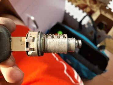 Аварийное вскрытие замков: Аварийное вскрытие авто потеряли ключи захлопнулась дверь или — 16