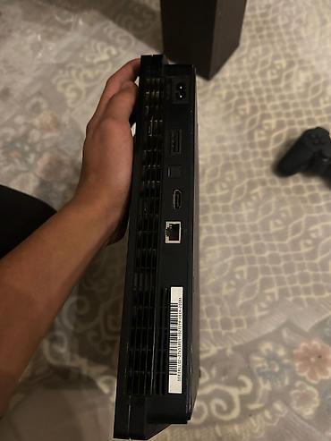 gta 5 pc: Sony PlayStation 3 (PS3) Slim oyun konsolu dəsti Paketə daxildir: - — 3