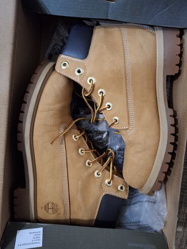 ccc bež salonke: Čizme, Timberland, 38