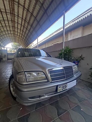 Mercedes-Benz: Mercedes-Benz C200 sedan - Korpus: 4 qapılı sedan, gümüşü rəng - — 12