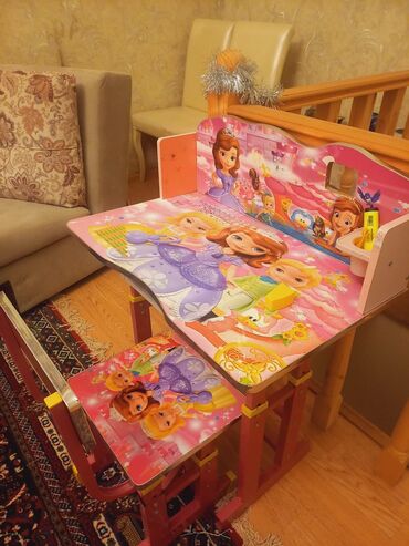 uşaq üçün stol stul: Yeni, Qız üçün, Yazı masası, Stullar ilə