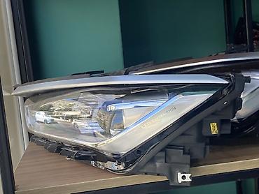 Sağ, Yaxın və uzaq vuran işıqlar Toyota, Orijinal, Yeni