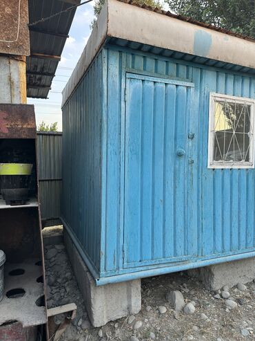 срочно продаю в связи с переездом: Продаются 3 металлические будки (бывшие от Газпрома). Прочные,CB с
