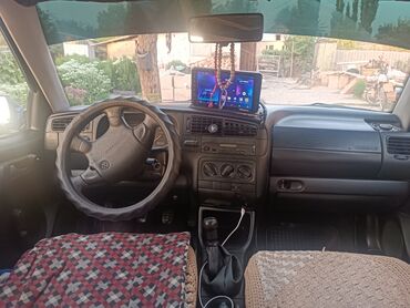 Volkswagen: Volkswagen Golf: 1995 г., 1.6 л, Механика, Бензин, Хэтчбэк — 10