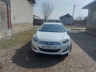 prodayu 1 komnatnuyu kvartiru: Hyundai i40: 2011 г., 1.7 л, Автомат, Дизель, Универсал