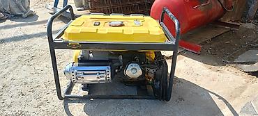 generatör: Məhsul: Benzinli generator Model üzərində yazı: “PowerFull Gasoline — 1