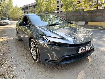 бампер спейс стар: Toyota Prius: 2023 г., 2 л, Вариатор, Гибрид, Хэтчбэк — 3