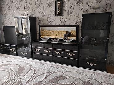 türkmən tekstil: Qonaq otağı üçün modern qara rəngli mebel dəsti Tərkibi: - TV stendi — 1