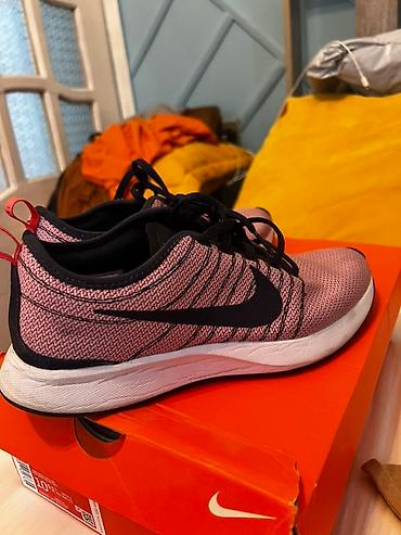 kedi: Nike, Ölçü: 41.5, rəng - Çəhrayı, Yeni — 2