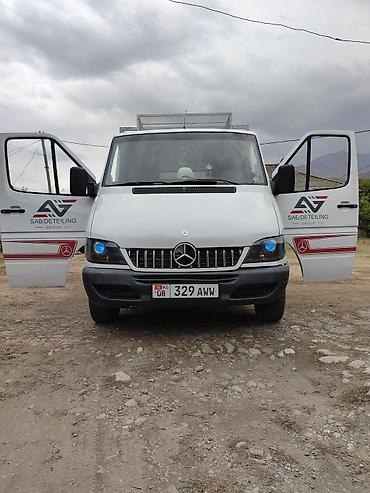 124 бак: Mercedes-Benz Sprinter (двойная кабина), легкий грузовик/бортовой — 2