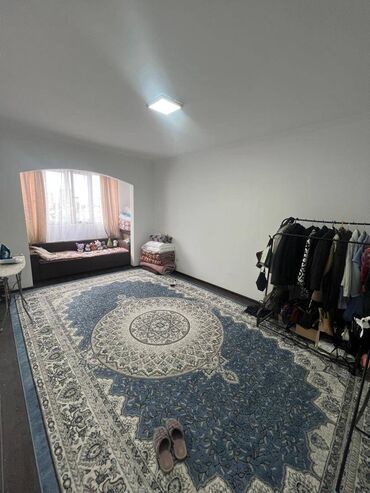 одно комната: 1 комната, 45 м², 106 серия улучшенная, 5 этаж, Косметический ремонт