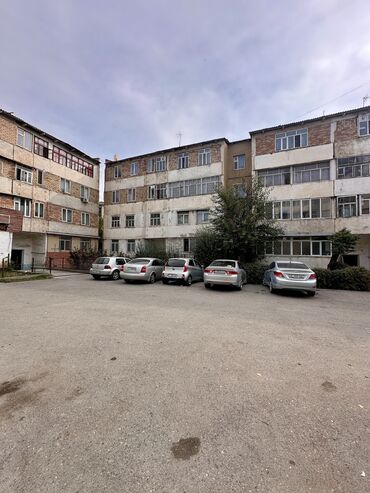 Продажа квартир: 4 комнаты, 95 м², Индивидуалка, 3 этаж, Старый ремонт