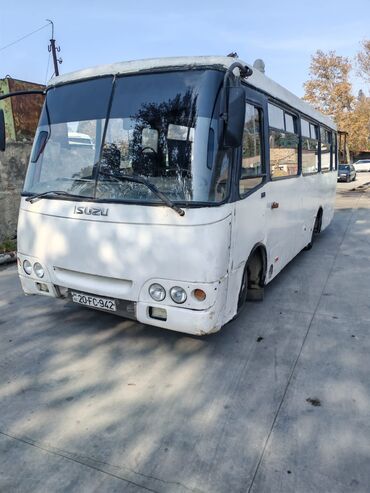 Isuzu: Xadavoyu yeni deyisib Cuzi kasmetik işleri qalıb Ciddi alici olsa cuzi — 2