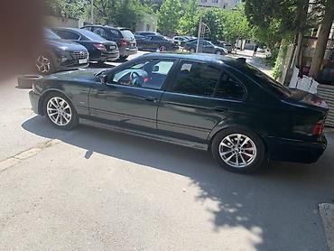 qoşa vanus: BMW 5 series: 2.5 l | 1999 il Sedan — 2