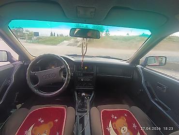 Продажа авто: Audi 90: 1988 г., 2 л, Механика, Бензин, Седан — 4