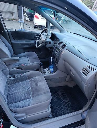 стоп краун: Mazda PREMACY: 2000 г., 1.8 л, Механика, Бензин, Универсал — 8