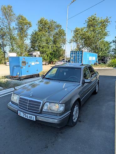 Mercedes-Benz: Mercedes-Benz W124: 1994 г., 2.2 л, Автомат, Бензин, Седан — 10