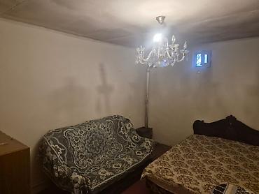 Həyət evləri və villalar: 30 kv. m, 1 otaqlı — 2