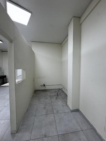 кну: Сдаю Офисный кабинет: 85 м², В жилом комплексе, С ремонтом, Первая линия, С отдельным входом, С отдельным санузлом — 5