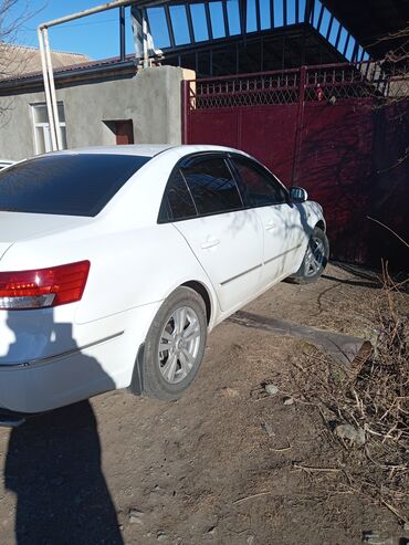 hunda sanata masin: Hyundai Sonata: 2.4 l | 2009 il Sedan