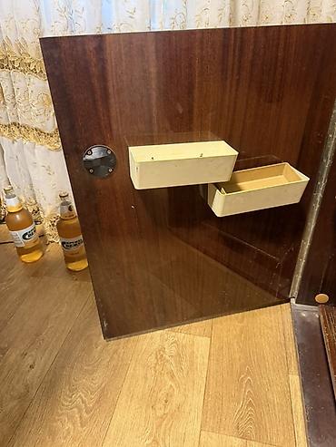 juicer machine: Швейная машинка в тумбе (ретро) - Компактная тумба из шпонированного — 2