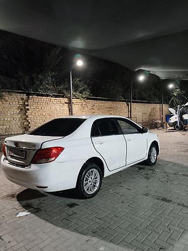 биайди е5: BYD E5: 2019 г., Автомат, Электромобиль, Седан — 1