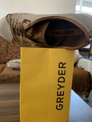 Krasofkalar və idman ayaqqabıları: GREYDER100% İçindəki altlığı dəri, bağları dəri, qırağ tikilişi dəri -da lalafo.az — 28 Krasofkalar və idman ayaqqabıları: GREYDER100% İçindəki altlığı dəri, bağları dəri, qırağ tikilişi dəri — 28