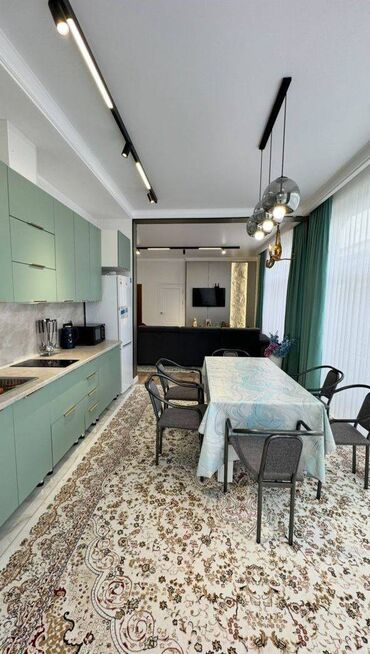 дом г кант: Коттедж, 90 м², 4 комнаты, Агентство недвижимости, Евроремонт