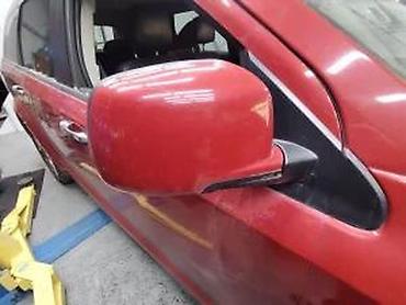 Car Parts: Fiat Freemont desni retrovizor crveni. Fiat Freemont desni retrovizor — 1