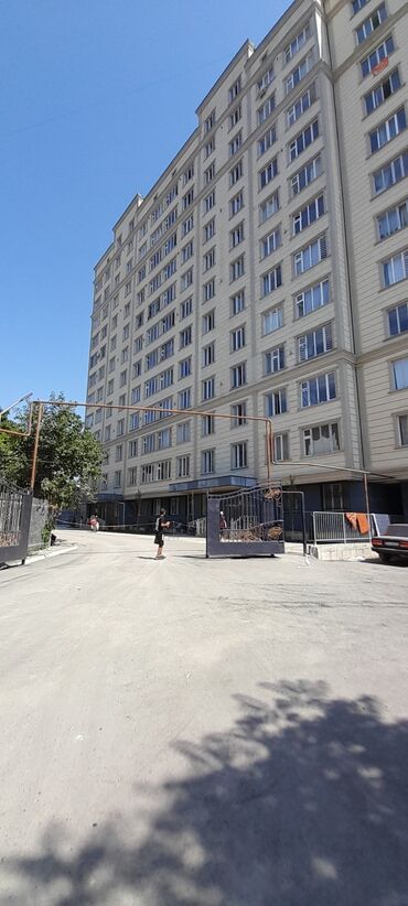 продаю 1 ком квартиру в бишкеке: 1 комната, 45 м², Элитка, 7 этаж, Косметический ремонт