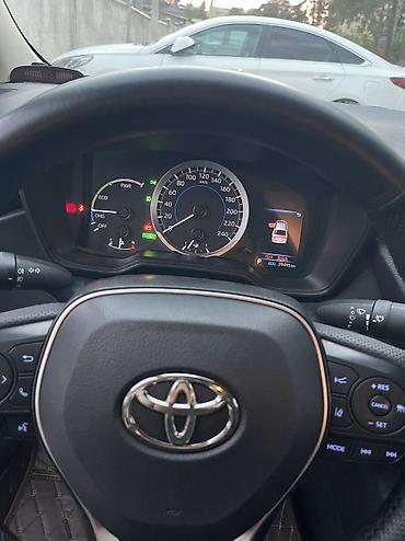 corolla 2022: Toyota Corolla: 2022 г., 1.8 л, Автомат, Гибрид, Седан — 9