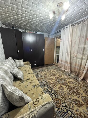 дом барачного типа бишкек: 50 м², 2 комнаты, Старый ремонт Без мебели
