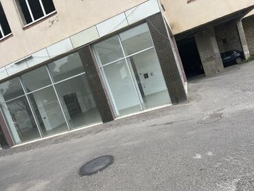 Kommersiya daşınmaz əmlakının satışı: Köhnə Günəşlidə obyekt satilir hal hazirda 2500 arendadir alt üst özəl
