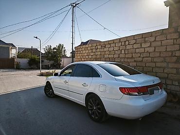 Hyundai Grandeur milvari biznes-sedan. Xüsusiyyətlər və avadanlıq: -