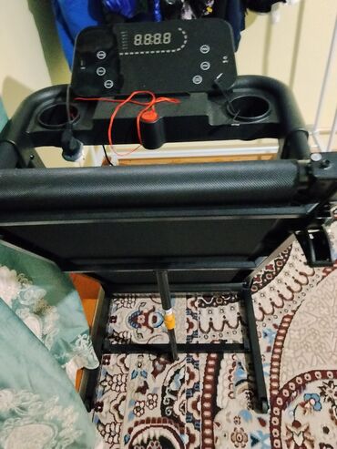 коврик для занятий: Беговая дорожка электрическая для дома - Компактная складная