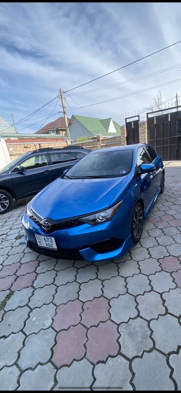 toyota corolla versa: Toyota Corolla: 2018 г., 1.8 л, Вариатор, Бензин, Хэтчбэк