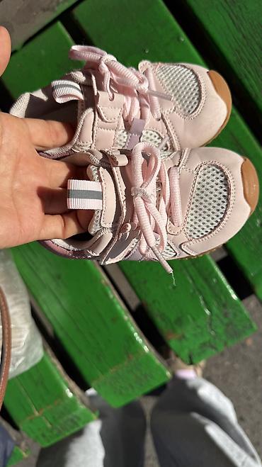 vans knu: Легкие,удобные кроссовки от фирмы Гномик Размер:23/24 Цена:500с в — 8