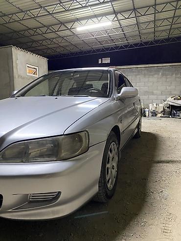аутбек левый руль: Honda Accord: 2002 г., 2 л, Автомат, Бензин, Лифтбек — 6