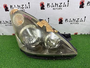 Передняя правая фара Toyota 2004 г., Б/у, Оригинал, Япония
