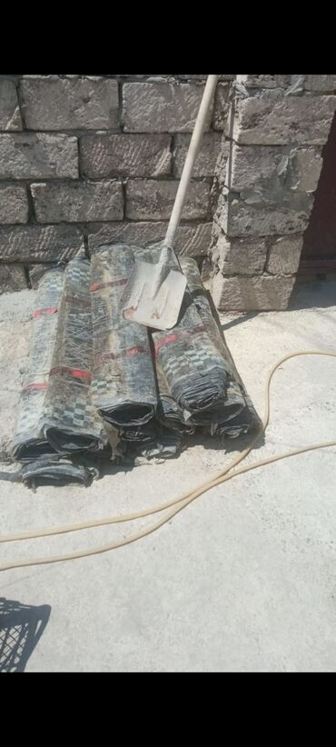 sifer dam ortuyu: 10 ededdir.Qiymet hamısına aiddir.Salafanli tollardir.Bu dam örtüyü