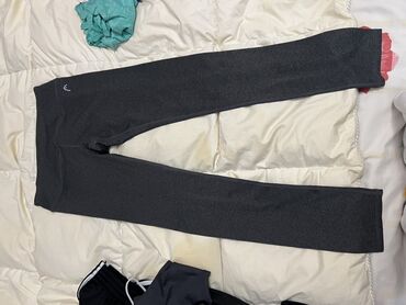 Toy paltarları: Ağ rəngli zərif gəlinlik - Model: baldırdan enən düz/yarı-fleyta — 21