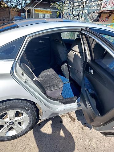 car kg: Hyundai Sonata: 2014 г., Автомат, Газ, Седан — 5