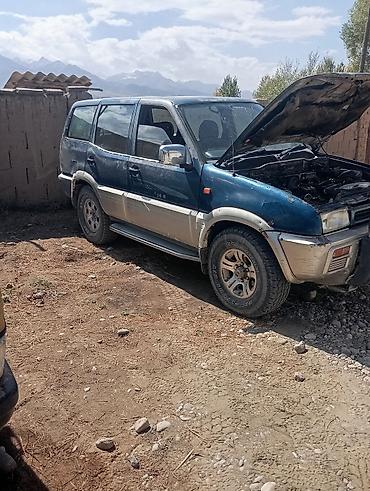 vw t4: Nissan Mistral: 1994 г., Механика, Дизель, Внедорожник — 1