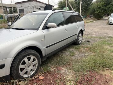 машины kia: Volkswagen Passat: 2001 г., 1.6 л, Механика, Бензин, Универсал